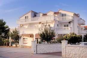 Apartmani Maleš
